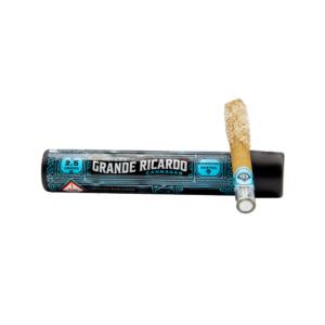 Diamond Dusted Cannagar next to blunt tube